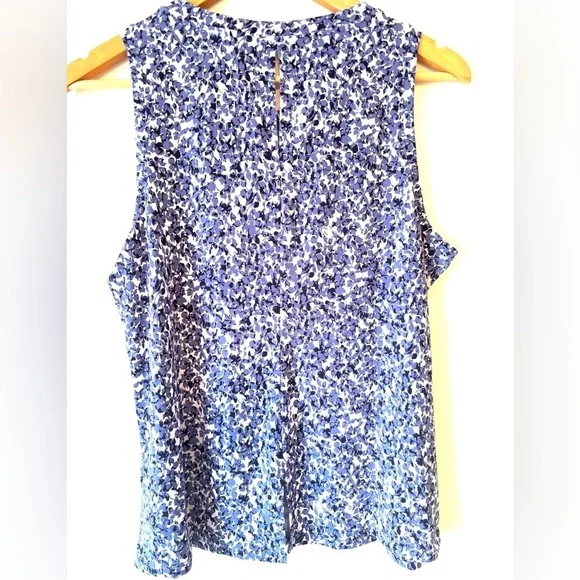 CHAUS Sleeveless Floral/Abstract Print Blouse - Picture 2 of 7